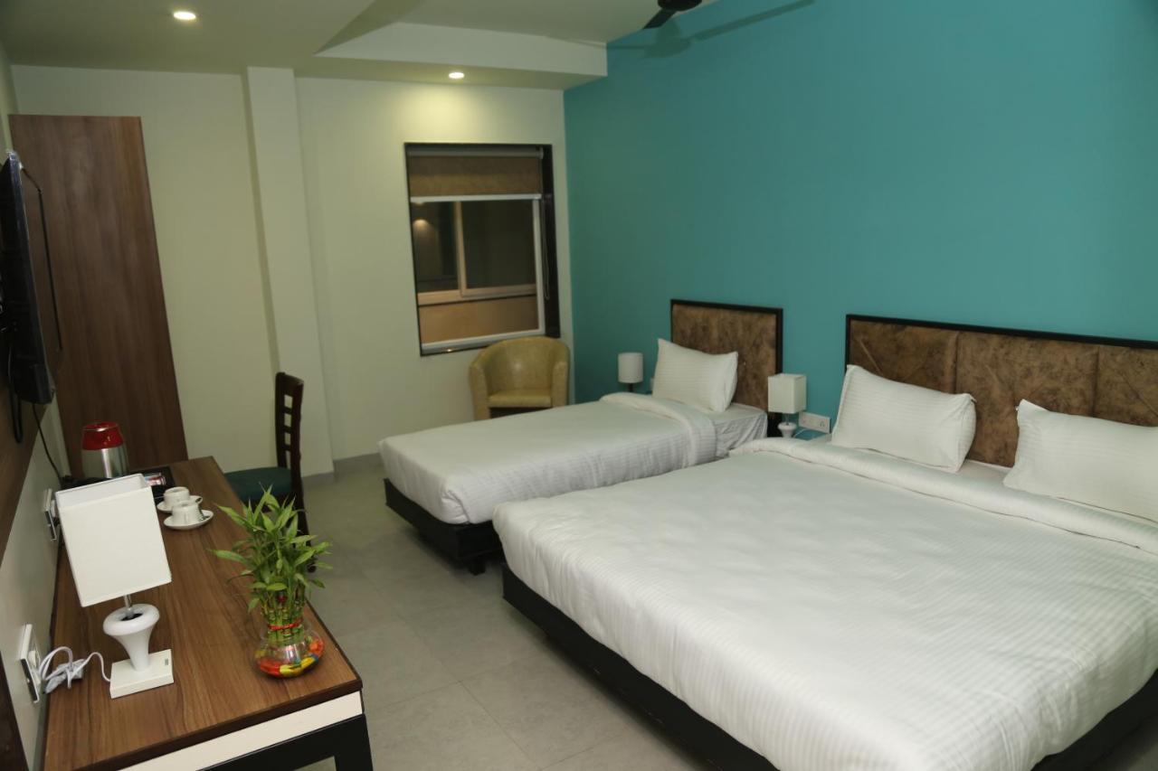Hotel Vijay & Convention Hall
