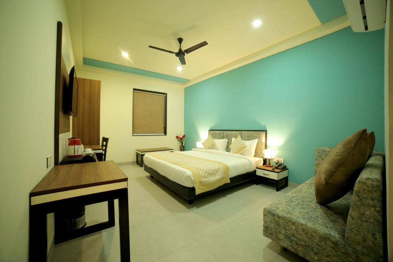 Vijay & Convention Hall Hotel Agra (Uttar Pradesh)