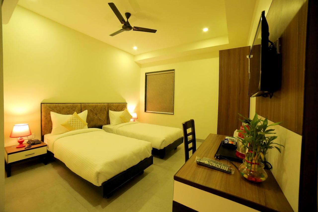 Hotel Vijay & Convention Hall Agra (Uttar Pradesh)